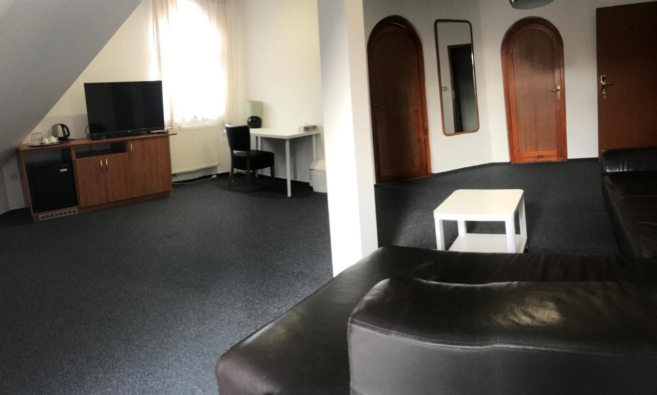 Rozmaryn Rooms & Apartments รากอฟนิก ภายนอก รูปภาพ