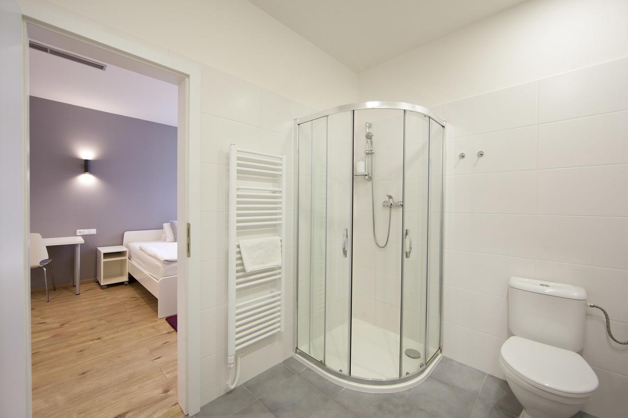Rozmaryn Rooms & Apartments รากอฟนิก ภายนอก รูปภาพ